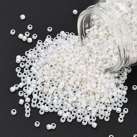 TOHO 8/0 Round Beads SEED-XTR08-2100-1