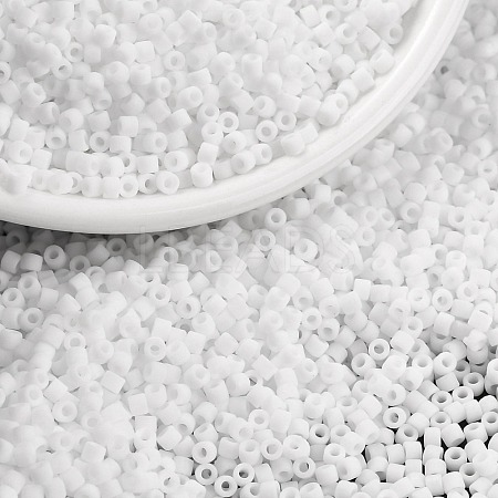 Cylinder Seed Beads X-SEED-H001-C19-1