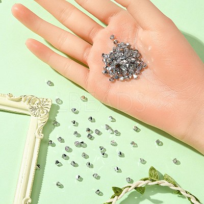 Preciosa&reg Crystal Beads Y-PRC-BA4-00030-265-1