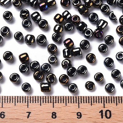 6/0 Glass Seed Beads SEED-A009-4mm-602-1
