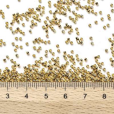 TOHO Round Seed Beads SEED-XTR15-0715-1