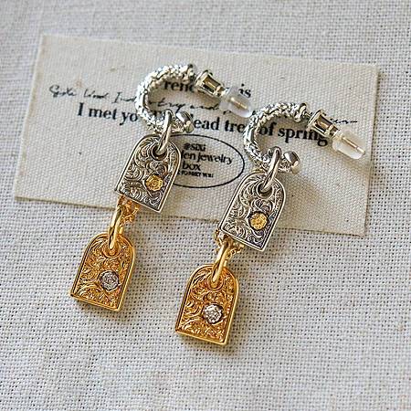 Arch Brass Stud Earrings WG23C46-02-1