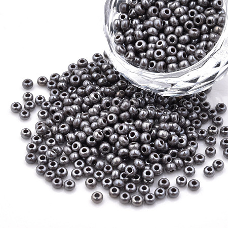 8/0 Czech Opaque Glass Seed Beads SEED-N004-003A-15-1