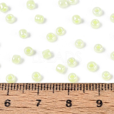 8/0 Glass Seed Beads SEED-US0003-3mm-152-1