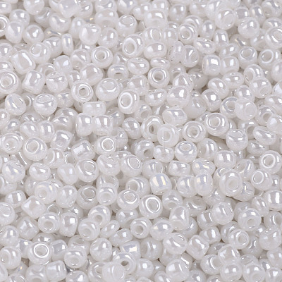 8/0 Glass Seed Beads X1-SEED-A011-3mm-141-1