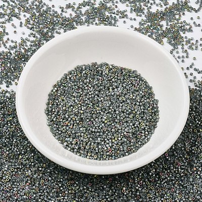 MIYUKI Delica Beads X-SEED-J020-DB2203-1