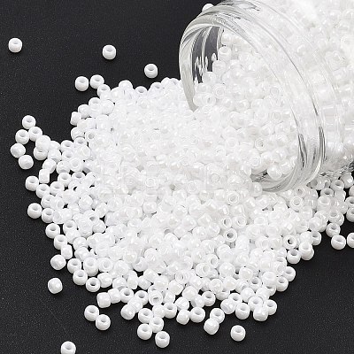 TOHO 8/0 Round Beads SEED-TR08-0121-1