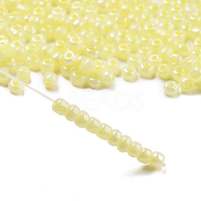 6/0 Glass Seed Beads X1-SEED-A011-4mm-152-1