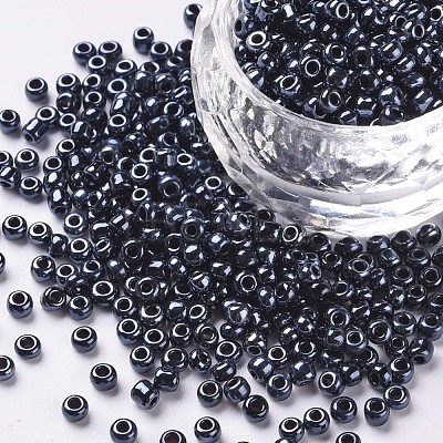 8/0 Glass Seed Beads SEED-A009-3mm-606-1